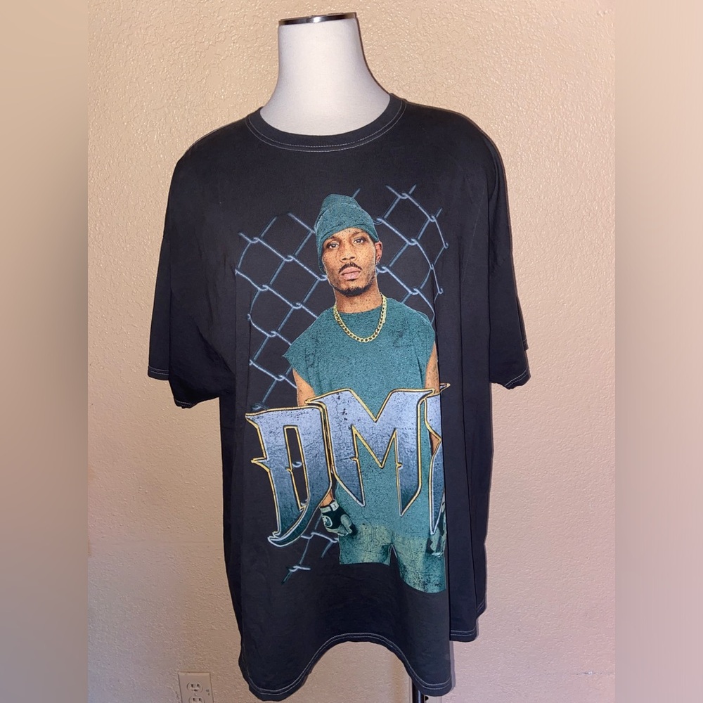 🌻 NWT DMX Graphic T